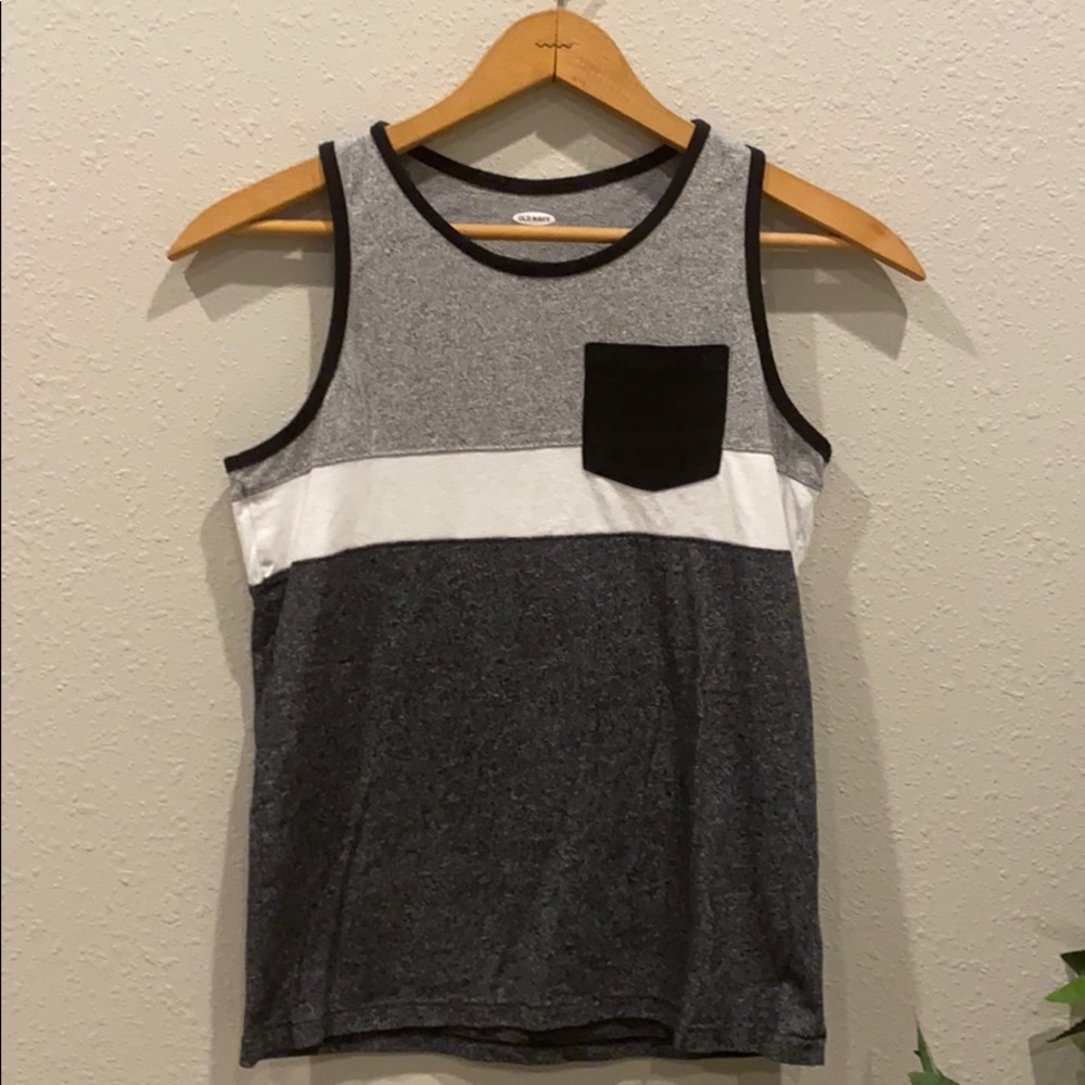 Boys old navy tank Size L 10/12